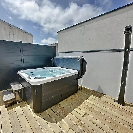 Maison Jacuzzi Petanque Feriehus *